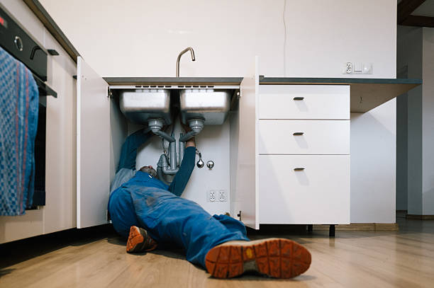 Professional Drain Cleaning technician working in Kingman, IN